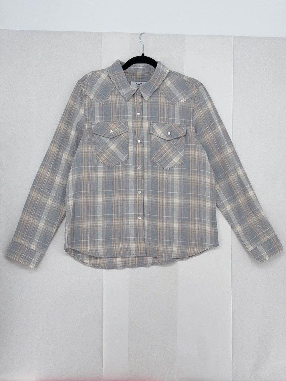 OAT New York Women's Gray Tan Plaid Flannel Pearl Snap Button Up Shirt L NWT